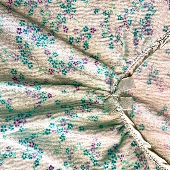 JACLYN INTIMATES - Picture 4 of 7